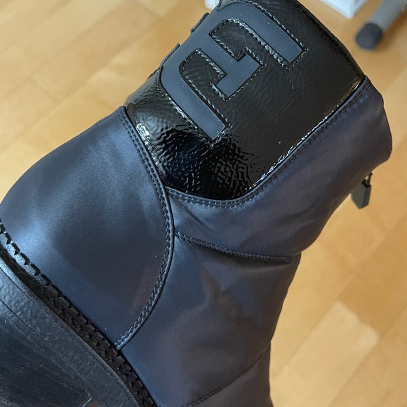 Sam Edelman - Picture 7 of 10